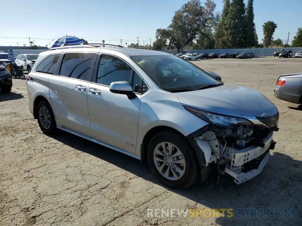 4 Photograph of a damaged car 5TDJRKEC8MS058563 TOYOTA All Models 2021