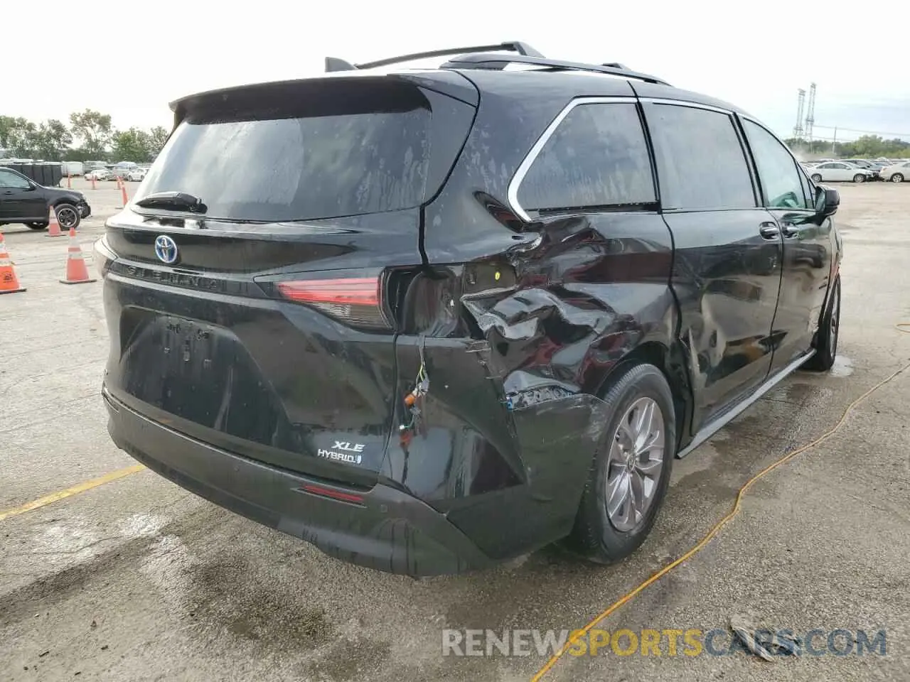 3 Photograph of a damaged car 5TDJSKFC2MS011841 TOYOTA All Models 2021