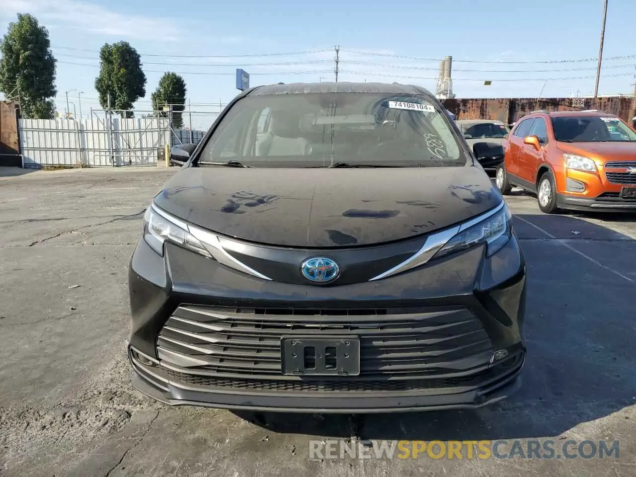 5 Photograph of a damaged car 5TDKRKEC1MS031046 TOYOTA All Models 2021