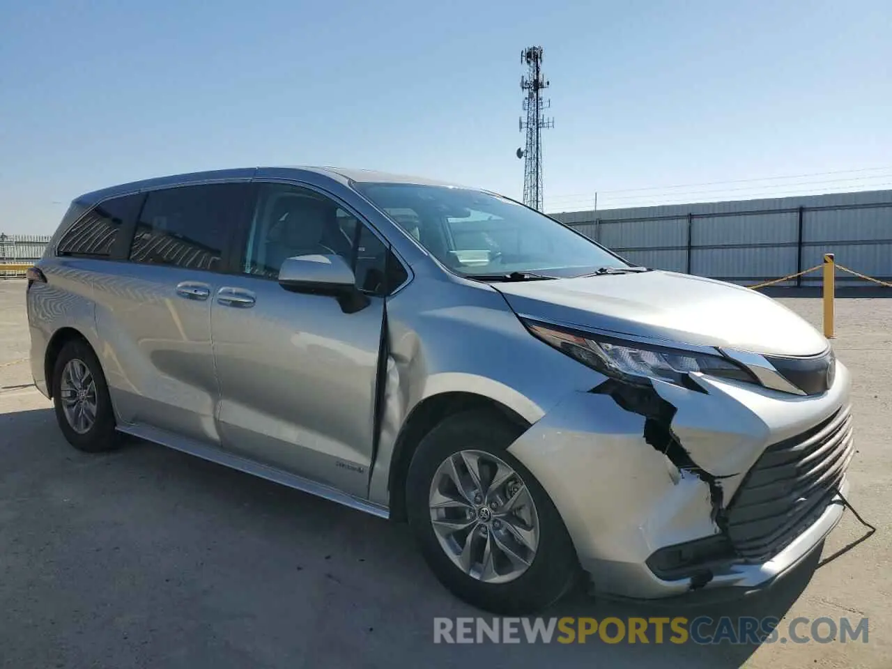 4 Photograph of a damaged car 5TDKRKEC9MS035667 TOYOTA All Models 2021