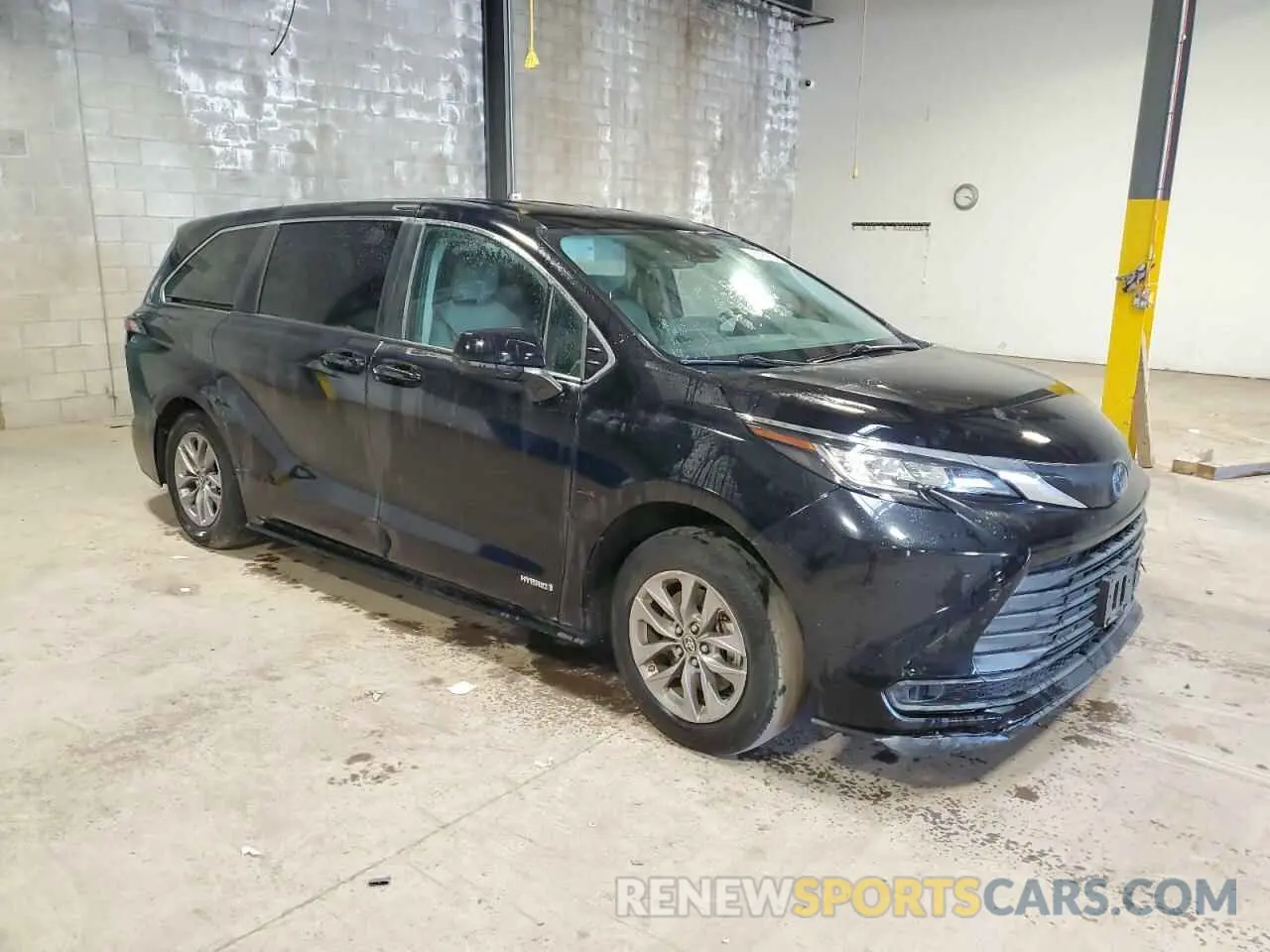 4 Photograph of a damaged car 5TDKSKFCXMS014040 TOYOTA All Models 2021