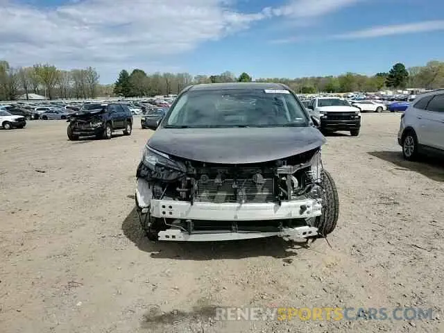 11 Photograph of a damaged car 5TDYRKEC0MS066655 TOYOTA All Models 2021