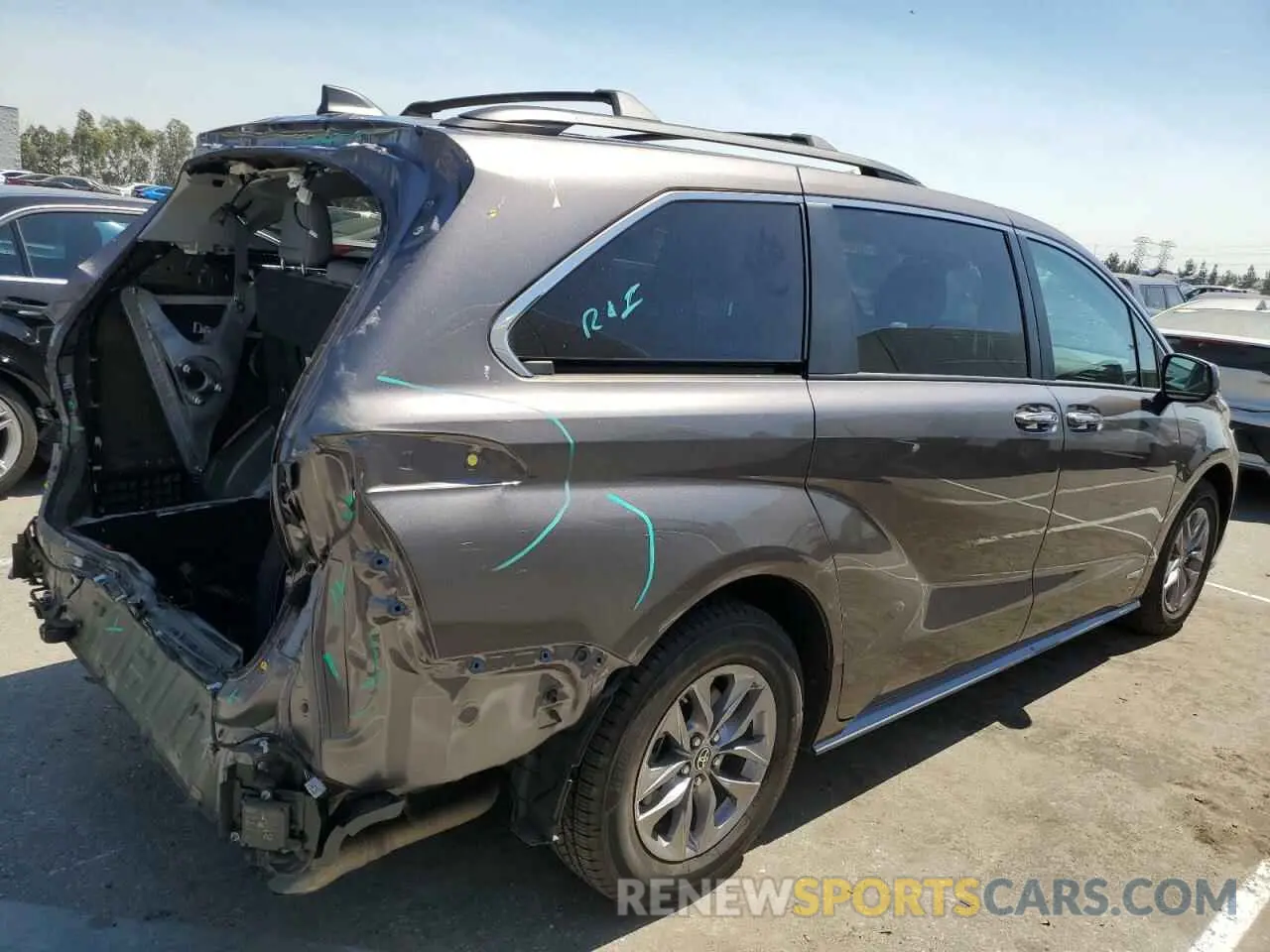 3 Photograph of a damaged car 5TDYRKEC2MS002018 TOYOTA All Models 2021