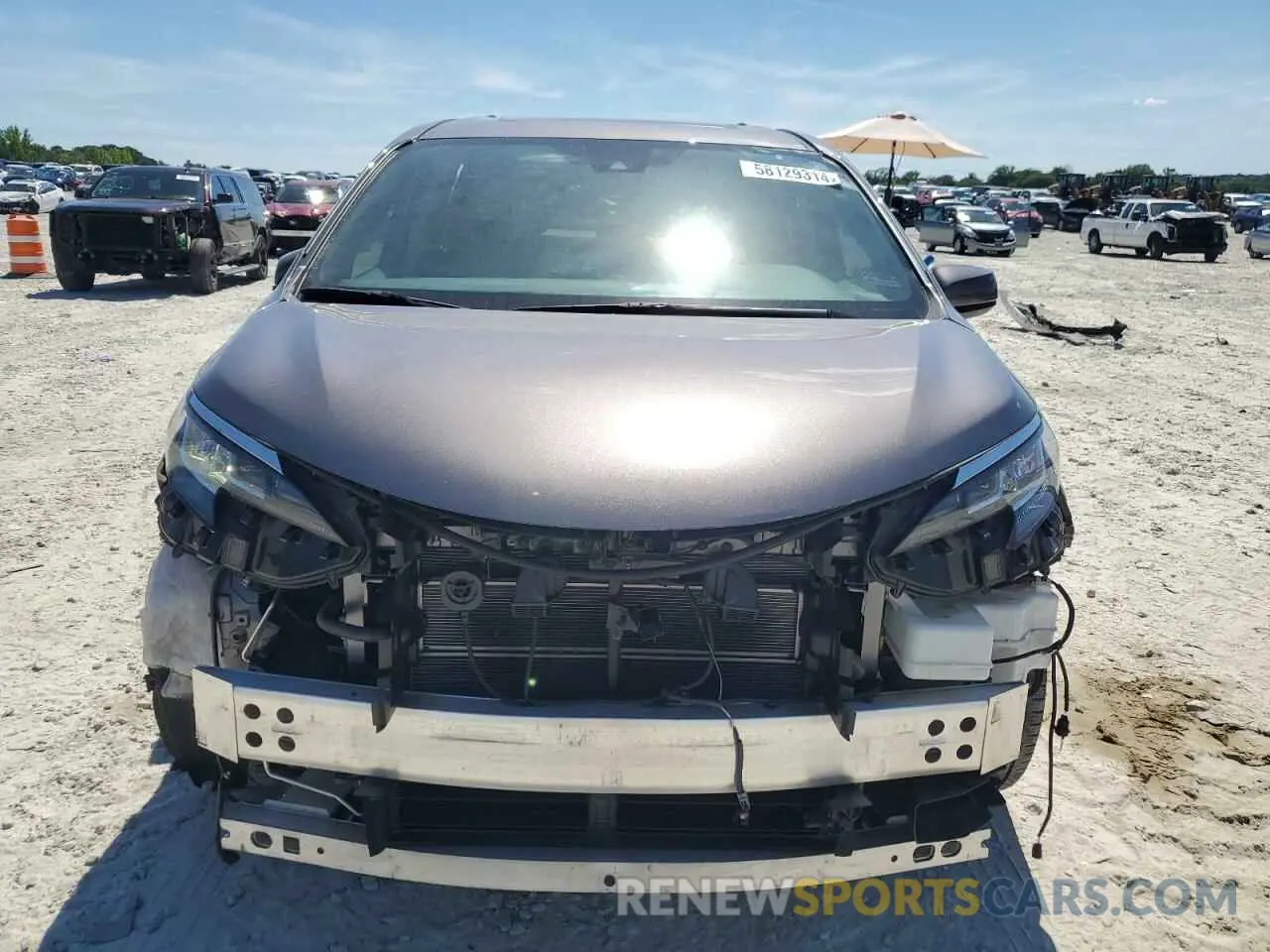 5 Photograph of a damaged car 5TDYRKEC2MS018607 TOYOTA All Models 2021