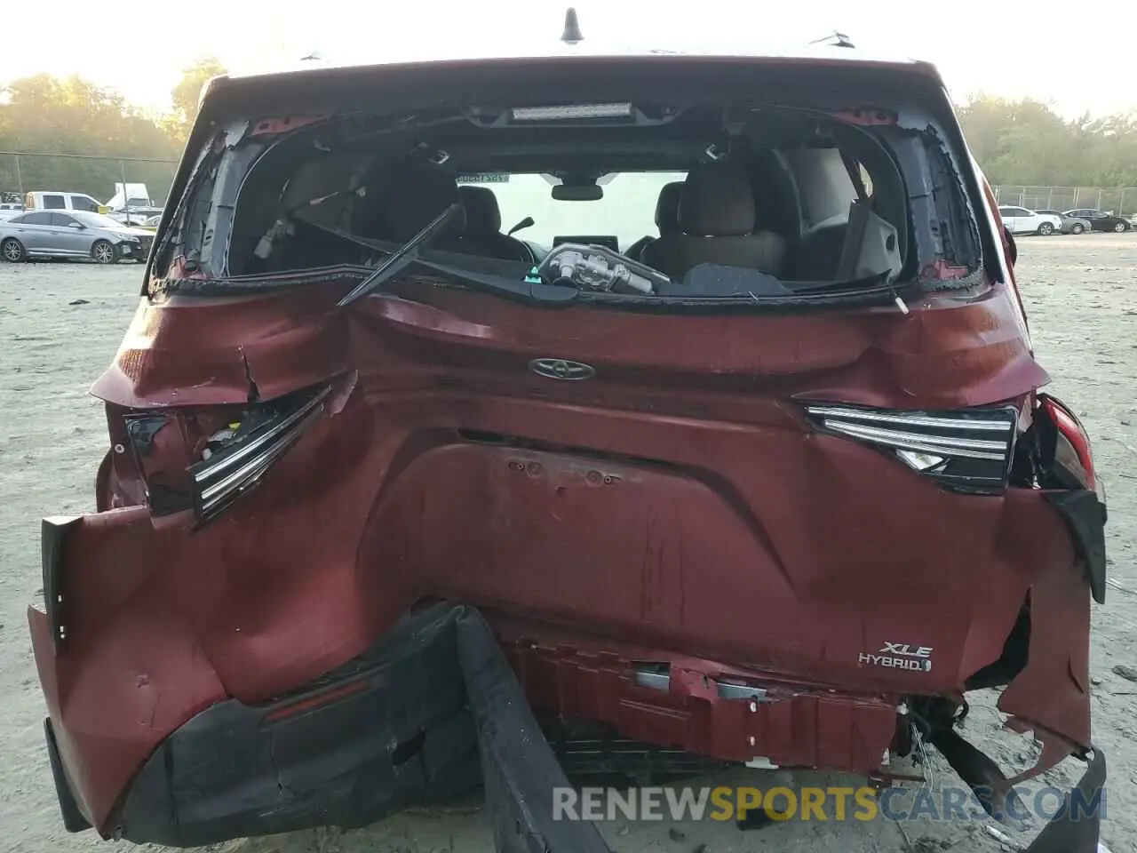 6 Photograph of a damaged car 5TDYRKEC2MS069265 TOYOTA All Models 2021