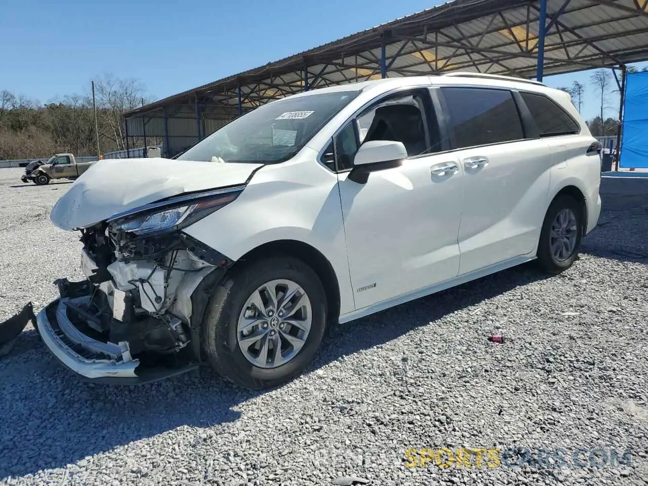 1 Photograph of a damaged car 5TDYRKEC3MS005896 TOYOTA All Models 2021