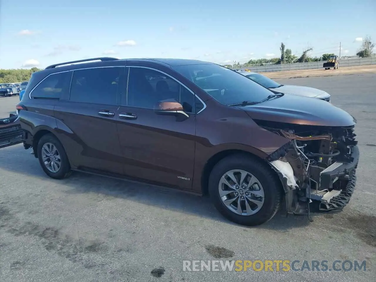 4 Photograph of a damaged car 5TDYRKEC3MS006854 TOYOTA All Models 2021