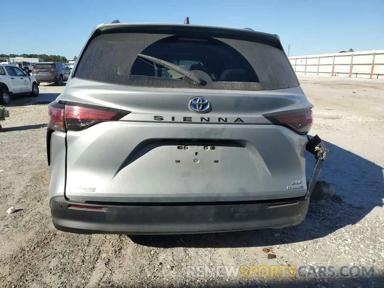 6 Photograph of a damaged car 5TDYRKEC4MS026921 TOYOTA All Models 2021