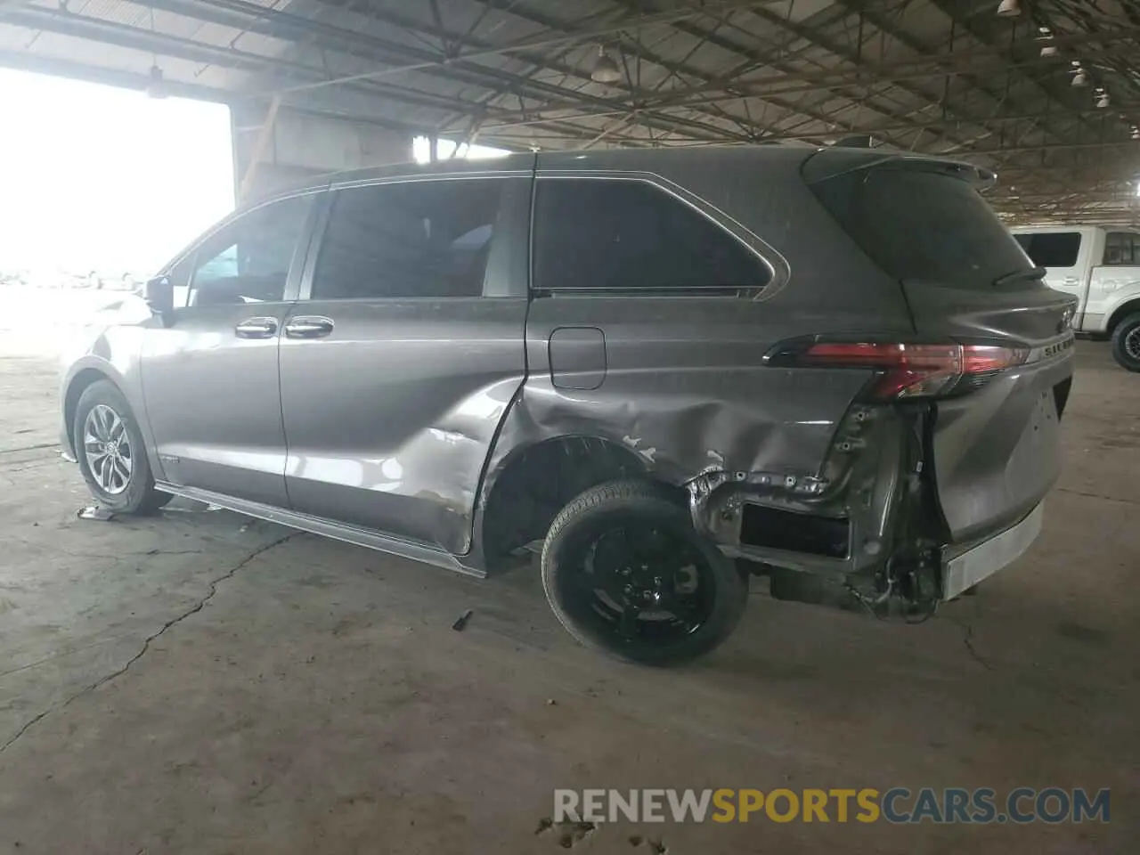 2 Photograph of a damaged car 5TDYRKEC4MS039765 TOYOTA All Models 2021