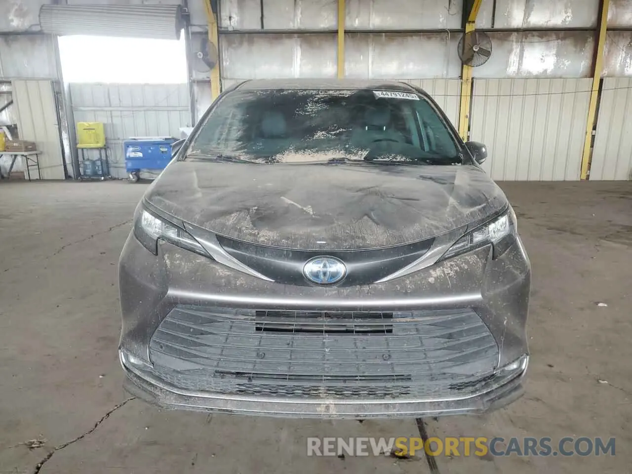 5 Photograph of a damaged car 5TDYRKEC4MS039765 TOYOTA All Models 2021