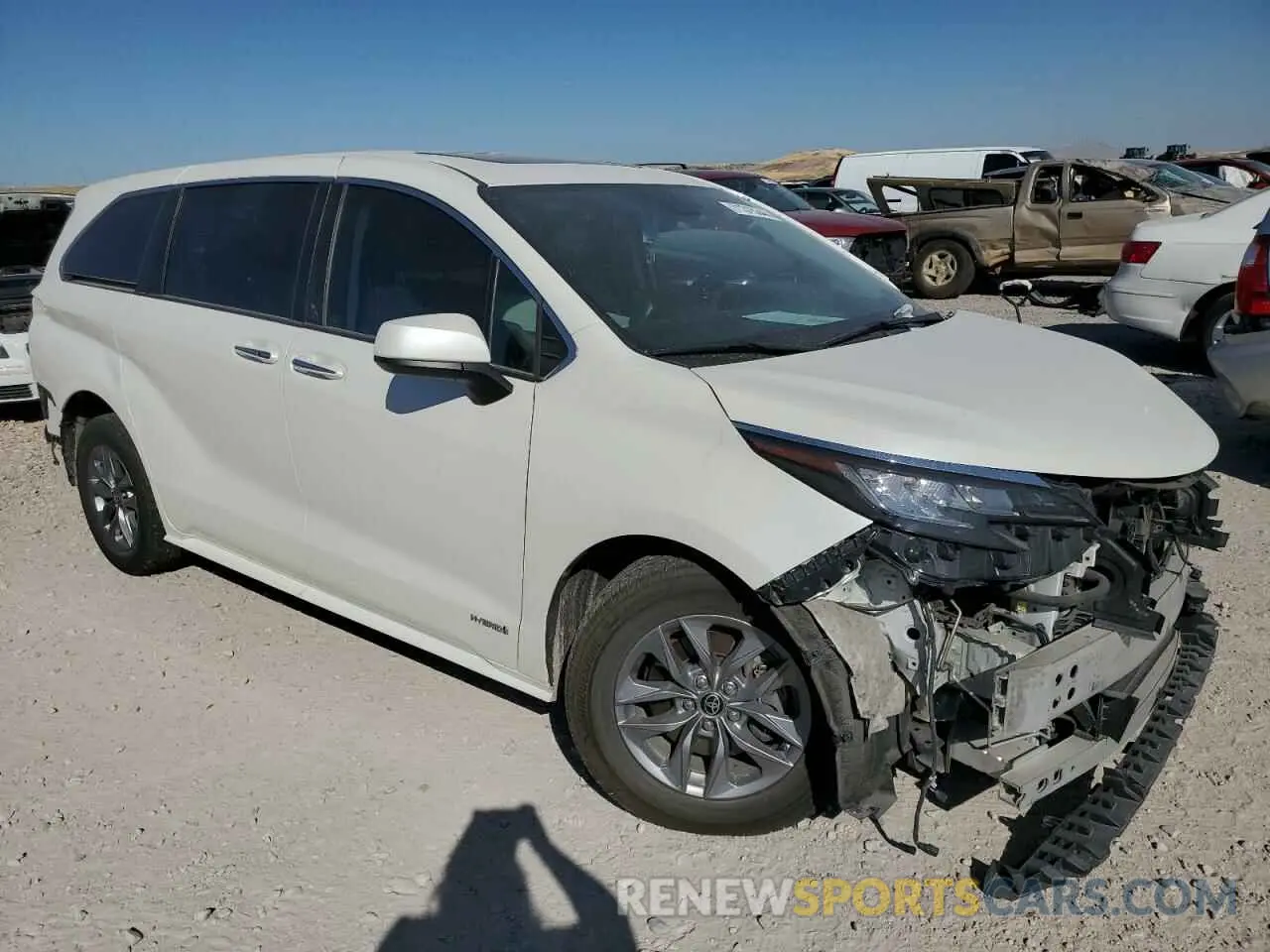 4 Photograph of a damaged car 5TDYRKEC8MS022838 TOYOTA All Models 2021