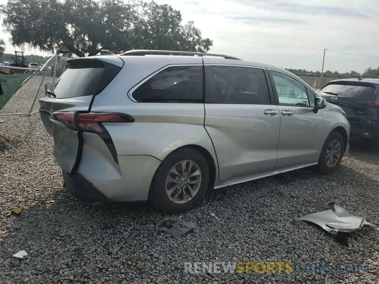 3 Photograph of a damaged car 5TDYRKEC9MS030284 TOYOTA All Models 2021