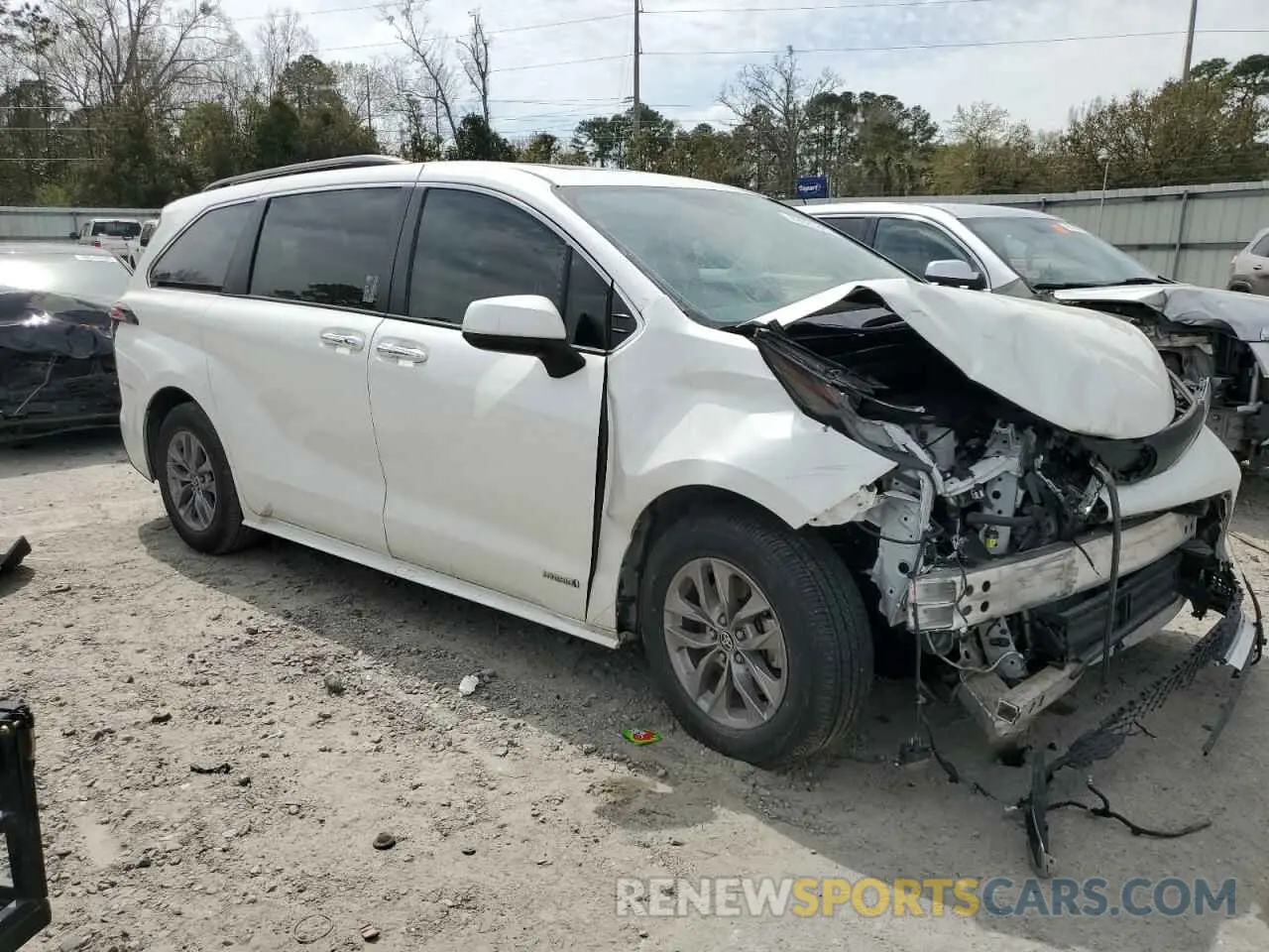 4 Photograph of a damaged car 5TDYRKEC9MS055993 TOYOTA All Models 2021