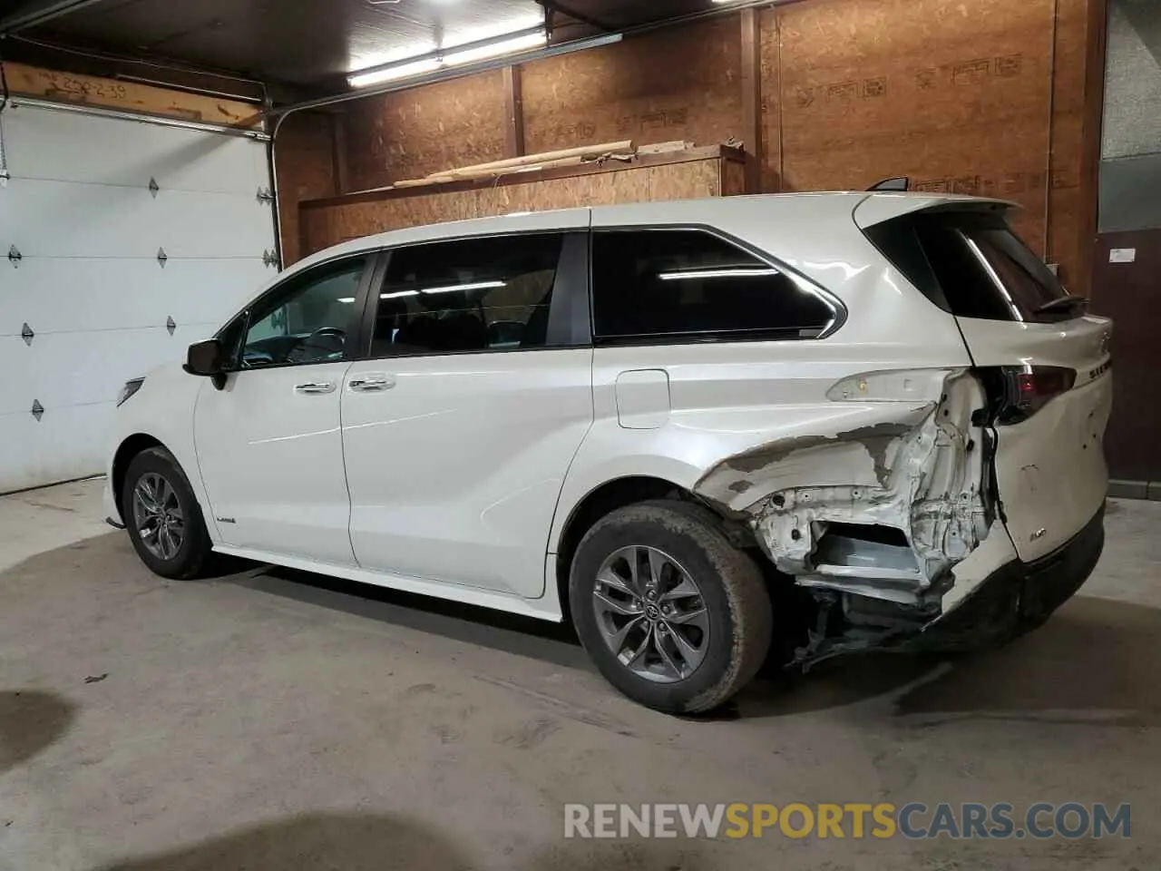 2 Photograph of a damaged car 5TDYSKFC7MS031162 TOYOTA All Models 2021