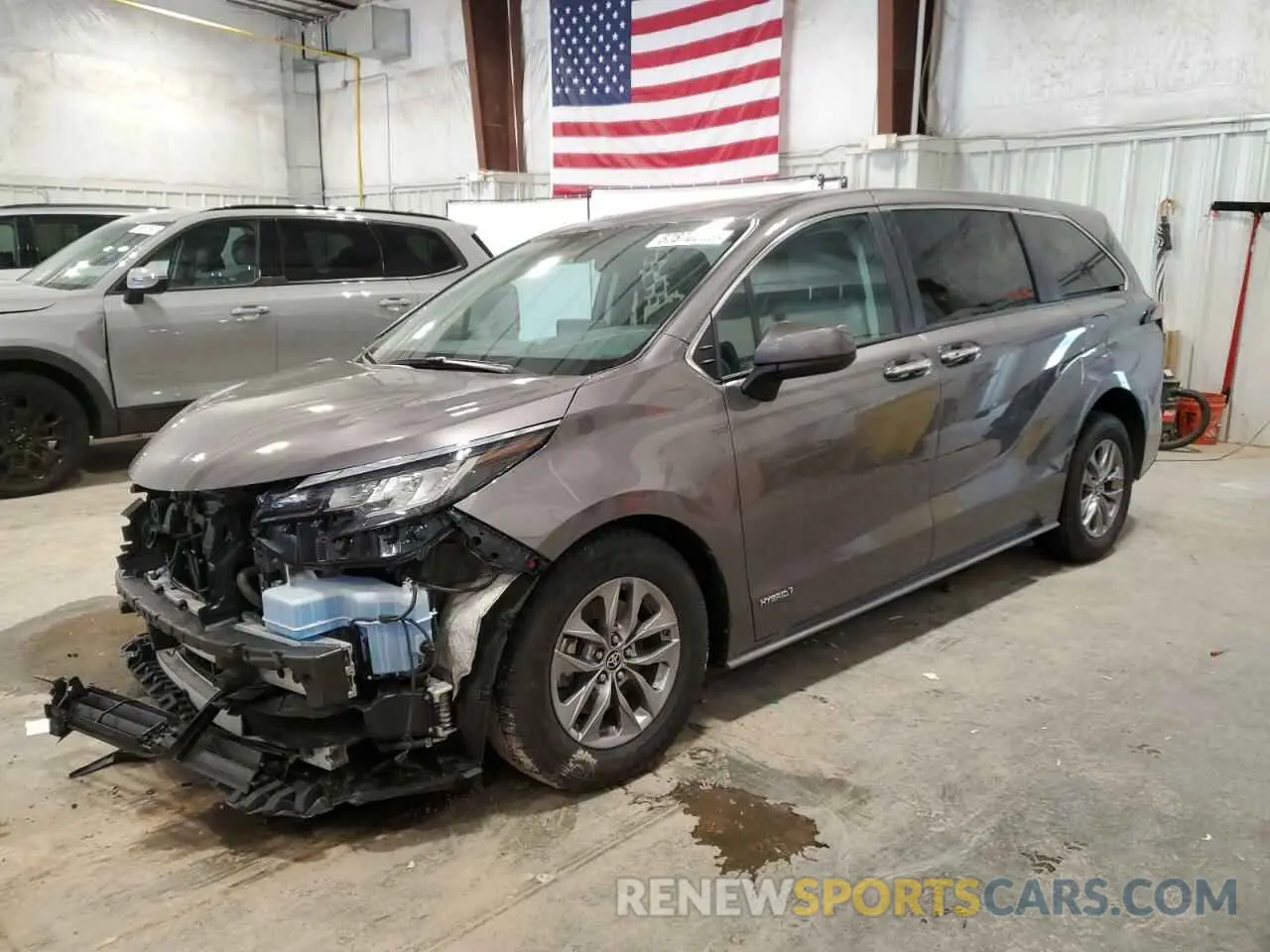 1 Photograph of a damaged car 5TDYSKFC8MS012409 TOYOTA All Models 2021
