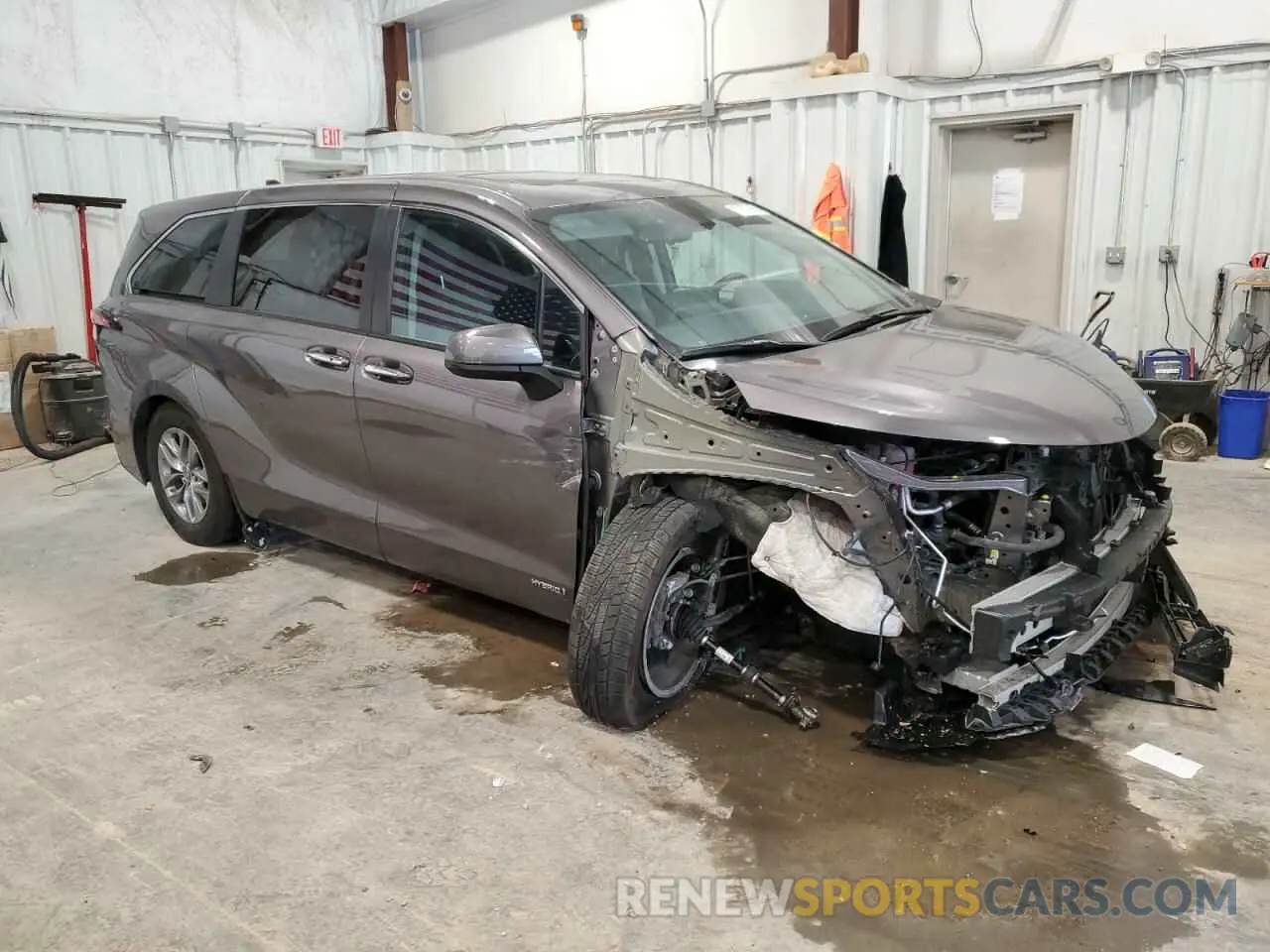 4 Photograph of a damaged car 5TDYSKFC8MS012409 TOYOTA All Models 2021