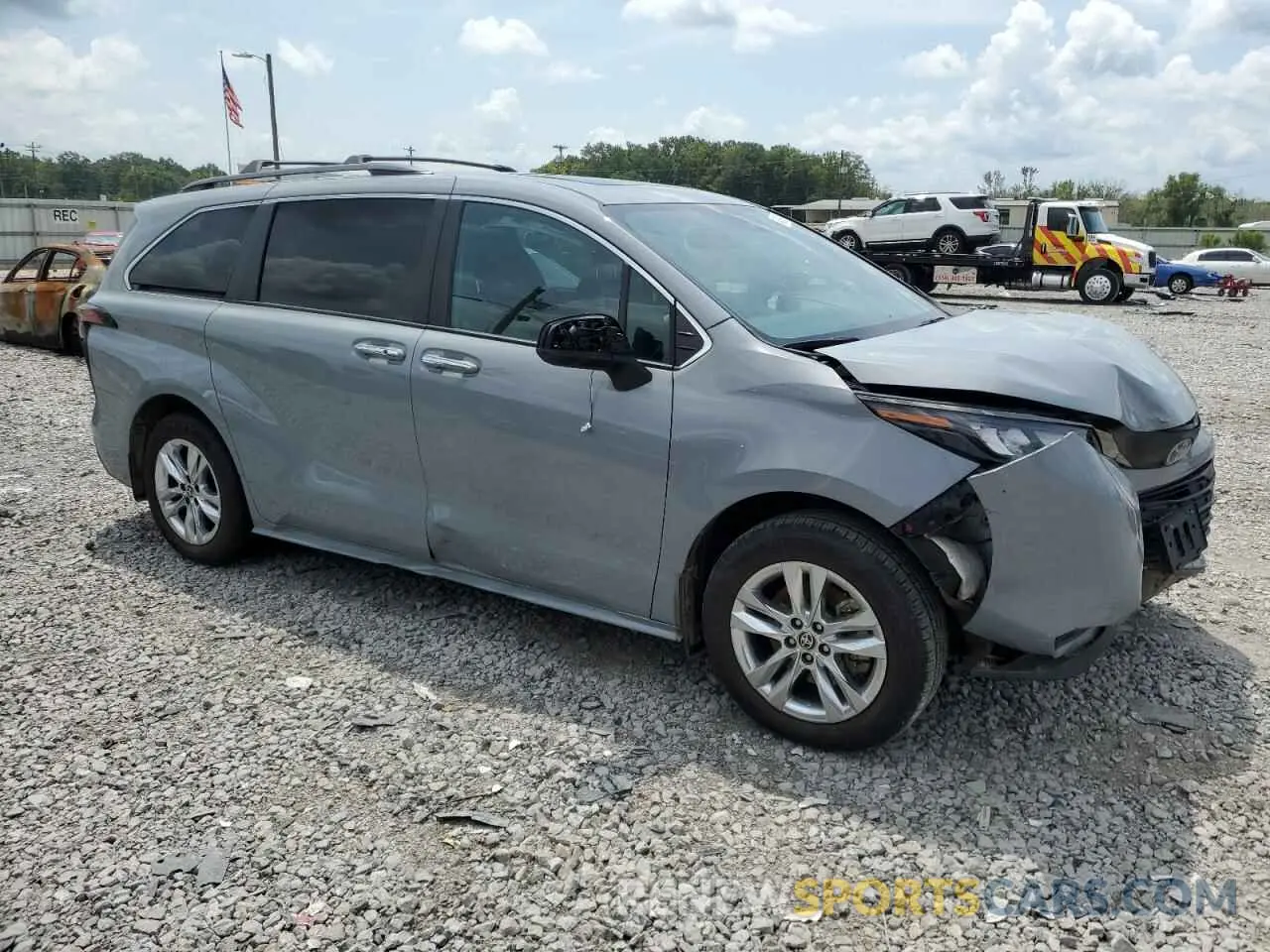 4 Photograph of a damaged car 5TDASKFC2NS041102 TOYOTA All Models 2022