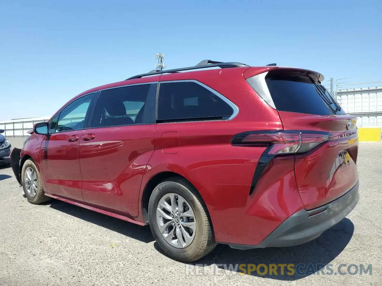 2 Photograph of a damaged car 5TDBRKEC2NS113434 TOYOTA All Models 2022