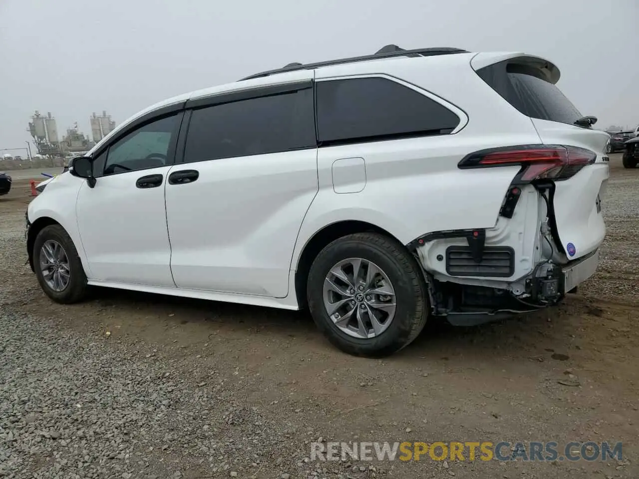 2 Photograph of a damaged car 5TDBRKEC8NS131629 TOYOTA All Models 2022