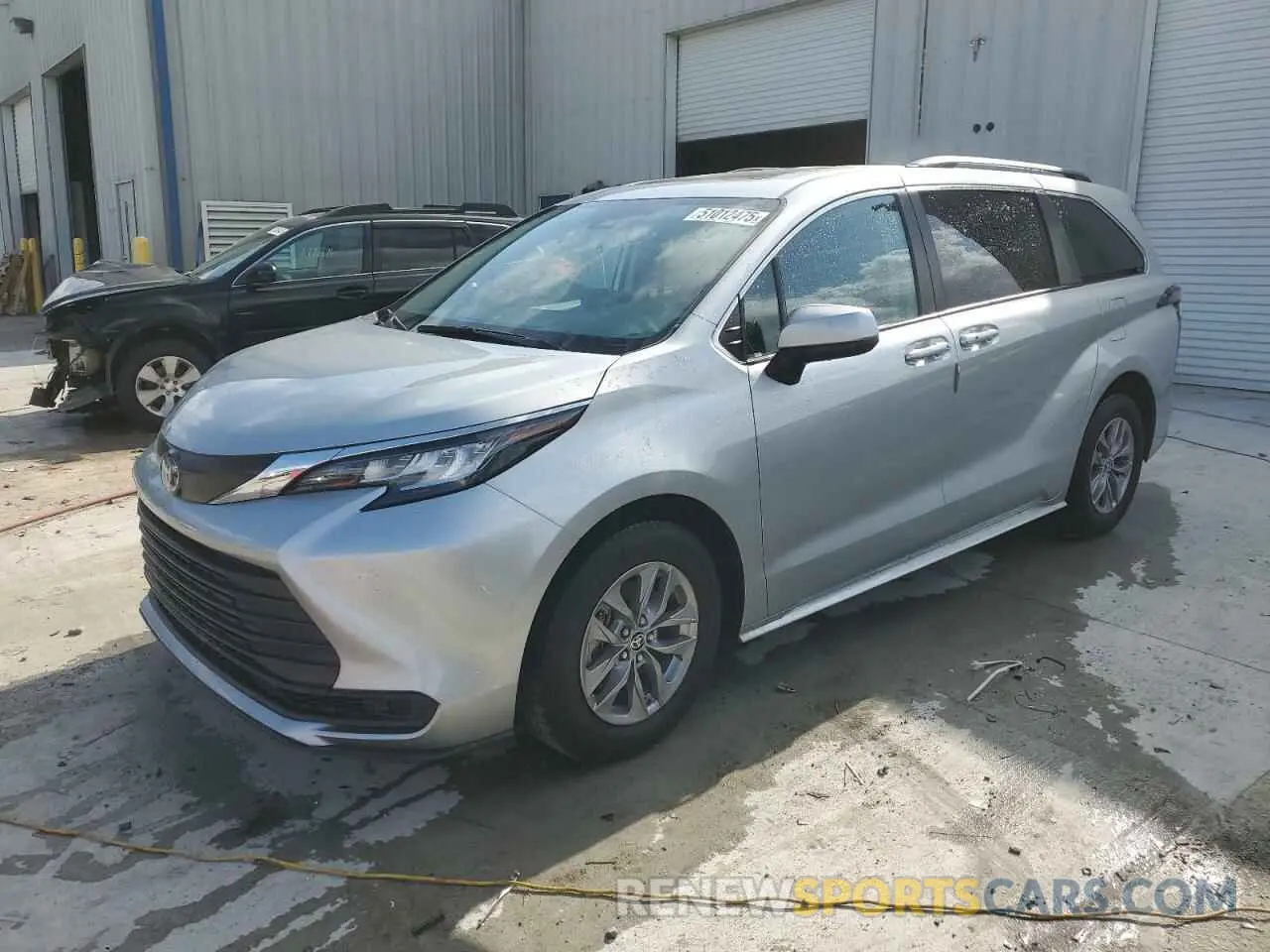 1 Photograph of a damaged car 5TDBSKFC6NS042760 TOYOTA All Models 2022