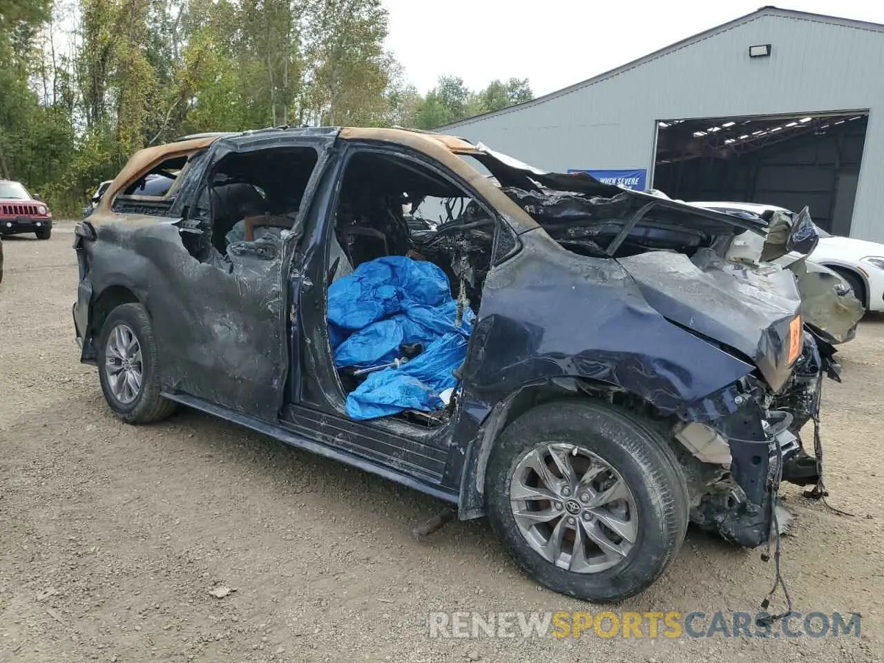 4 Photograph of a damaged car 5TDGRKEC0NS092363 TOYOTA All Models 2022