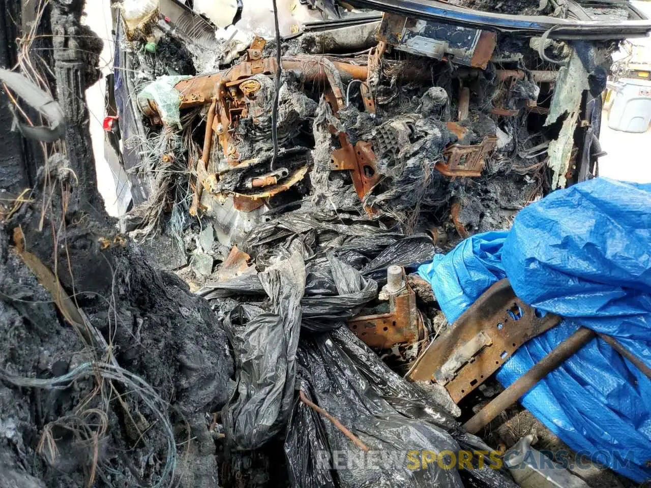 8 Photograph of a damaged car 5TDGRKEC0NS092363 TOYOTA All Models 2022