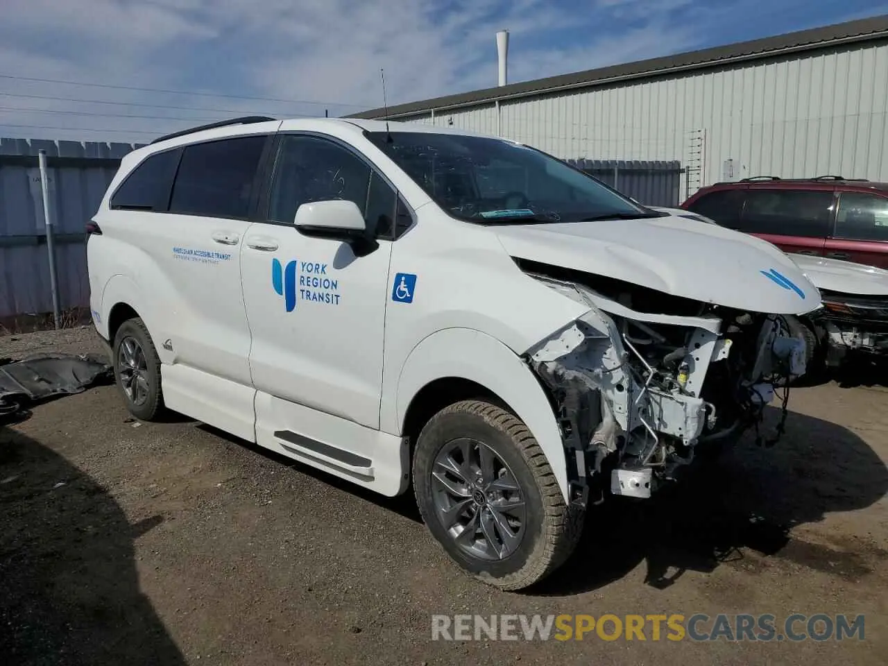 4 Photograph of a damaged car 5TDGRKEC4NS130922 TOYOTA All Models 2022