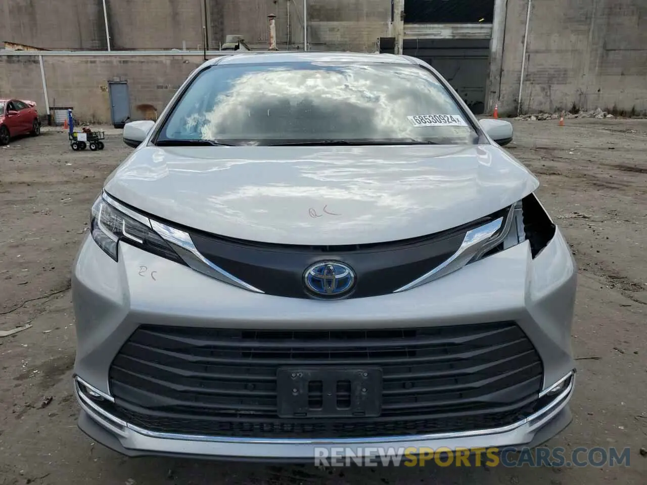 5 Photograph of a damaged car 5TDJRKEC6NS091952 TOYOTA All Models 2022