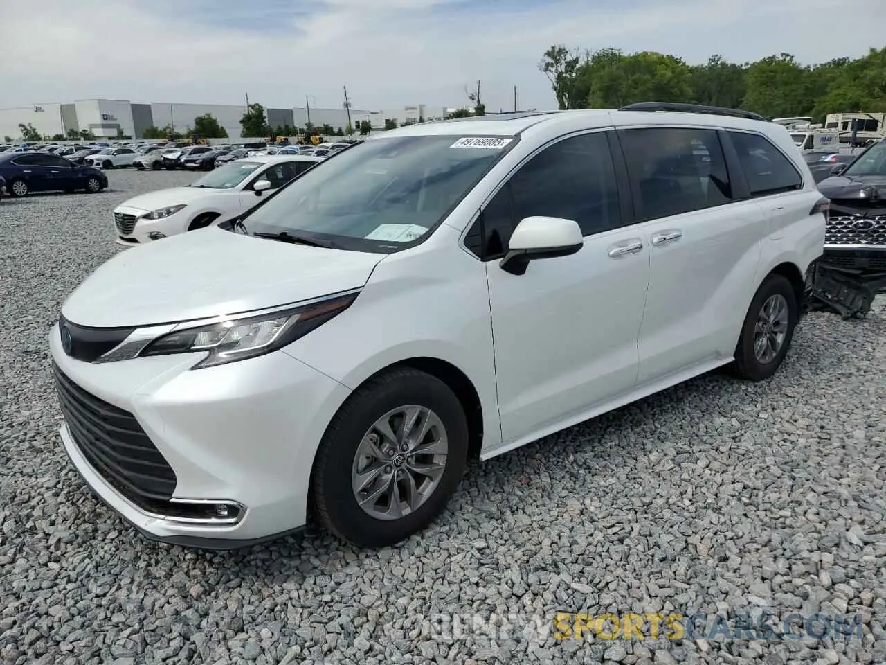 1 Photograph of a damaged car 5TDJRKEC9NS101700 TOYOTA All Models 2022