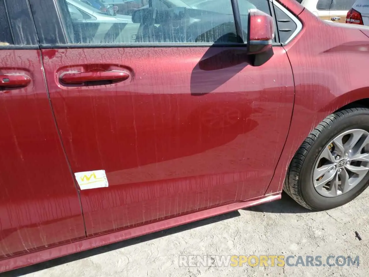 13 Photograph of a damaged car 5TDKRKEC1NS101677 TOYOTA All Models 2022