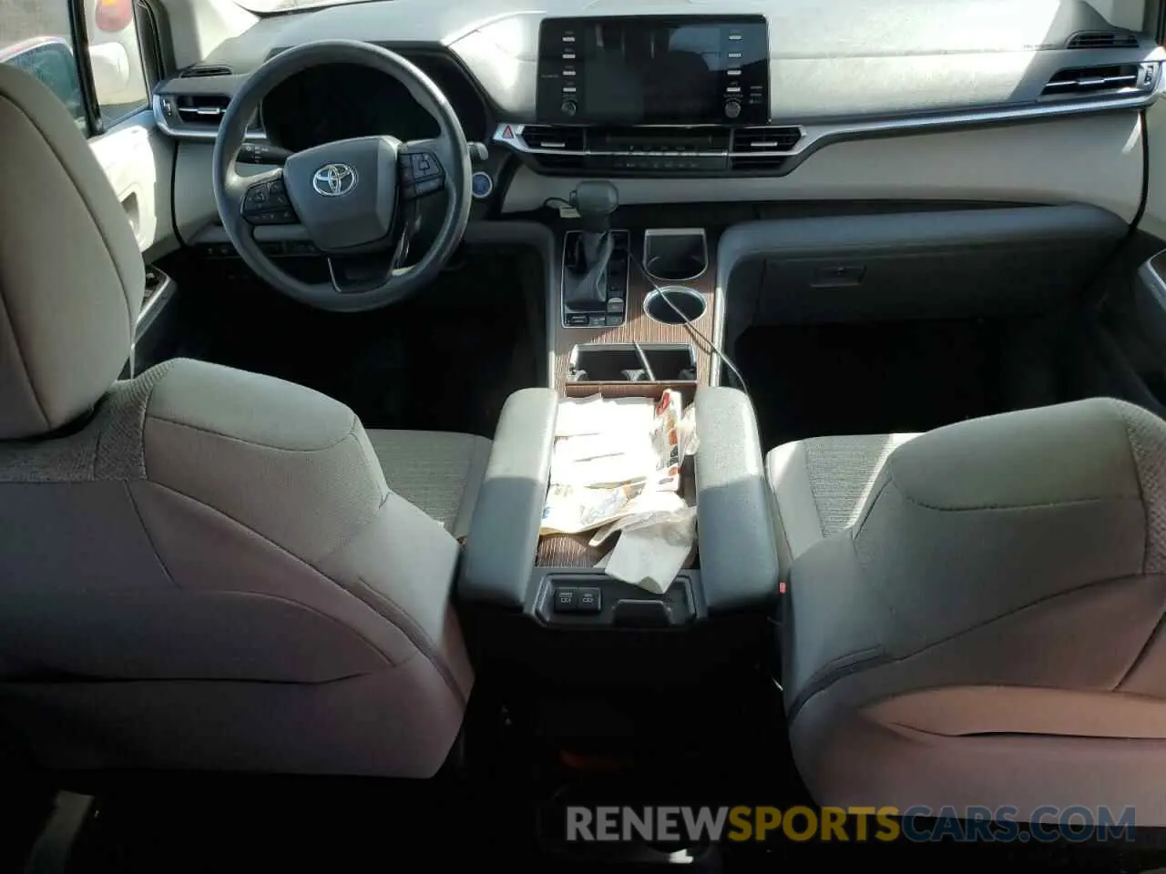 8 Photograph of a damaged car 5TDKRKEC1NS101677 TOYOTA All Models 2022