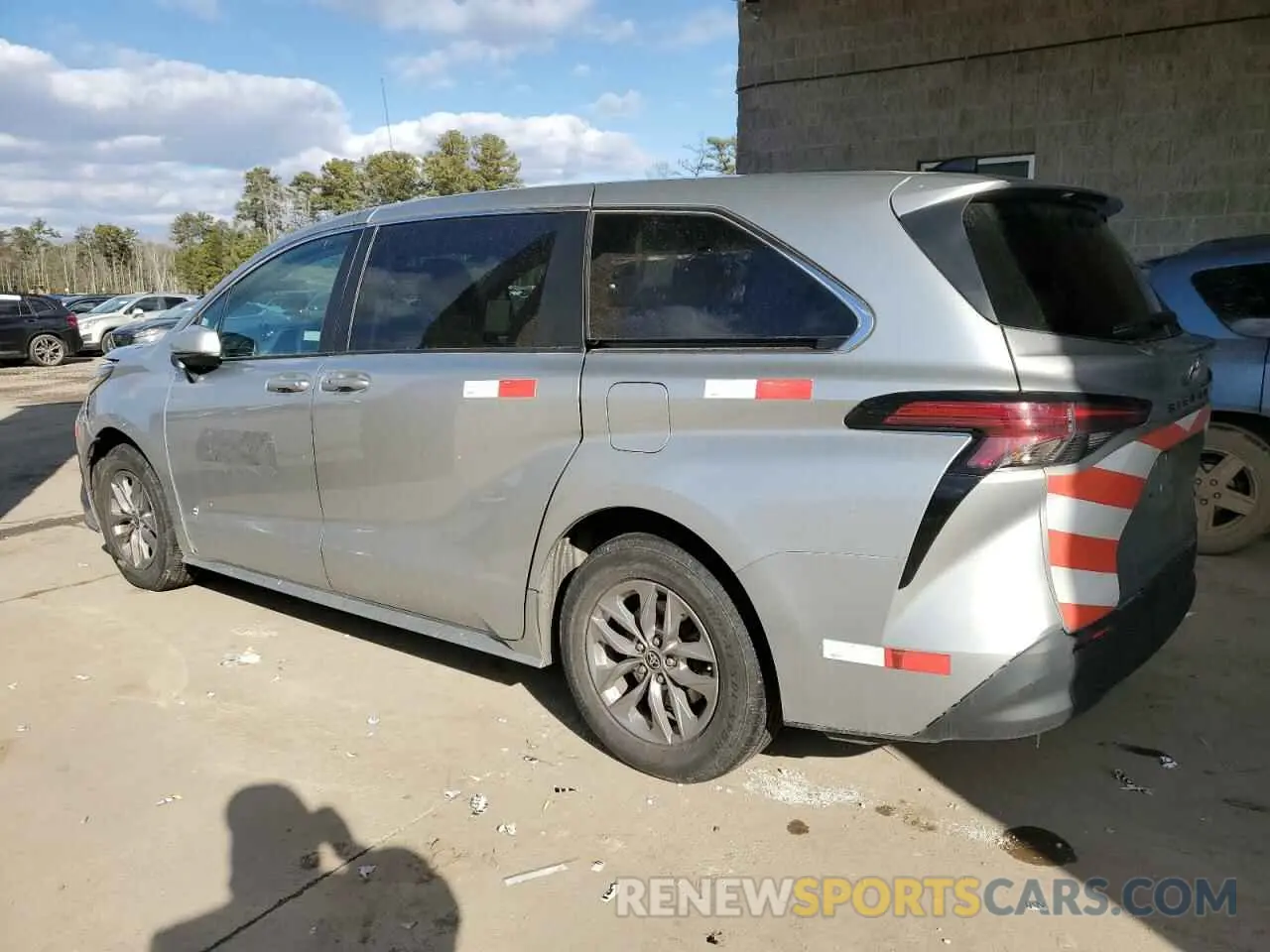 2 Photograph of a damaged car 5TDKRKEC3NS116553 TOYOTA All Models 2022