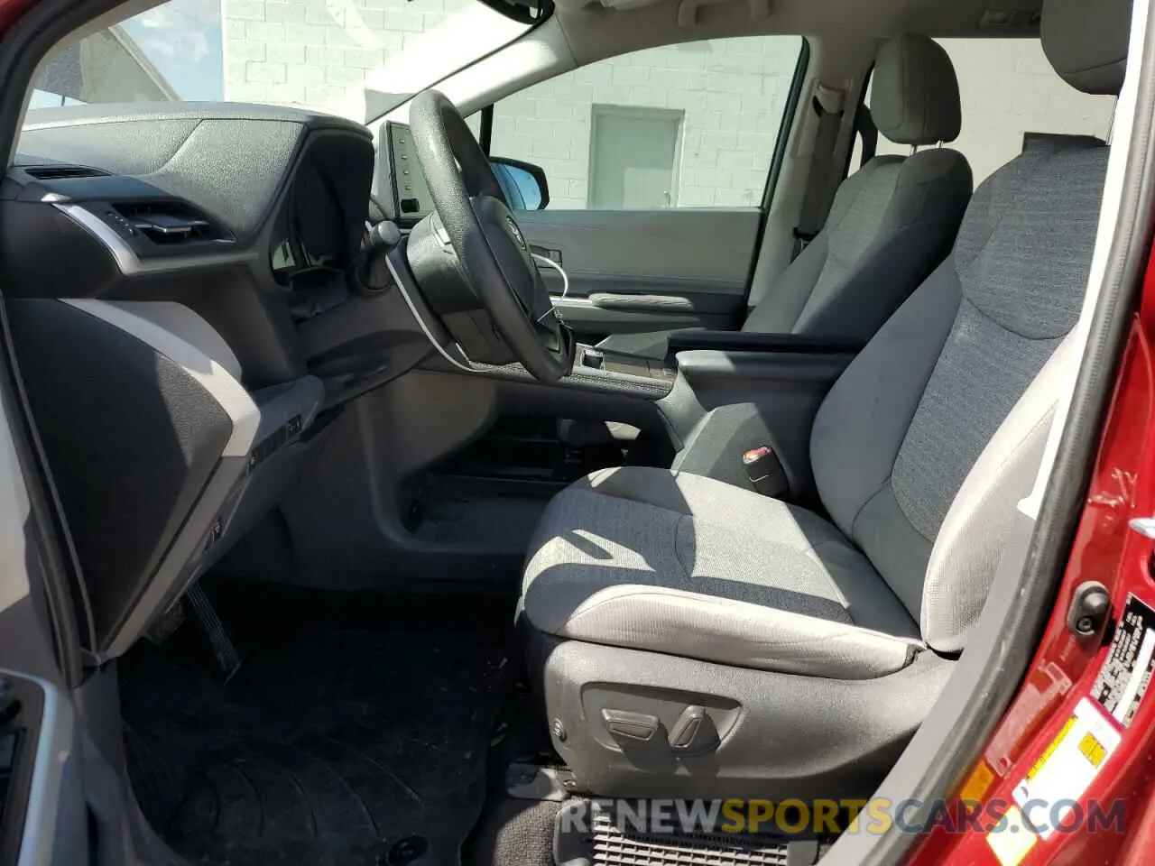 7 Photograph of a damaged car 5TDKRKEC6NS107295 TOYOTA All Models 2022