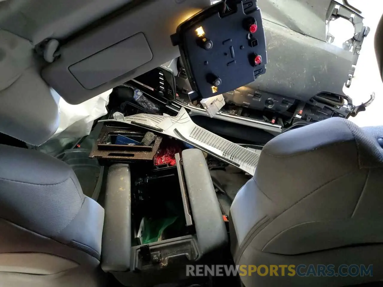 8 Photograph of a damaged car 5TDKRKEC6NS135517 TOYOTA All Models 2022