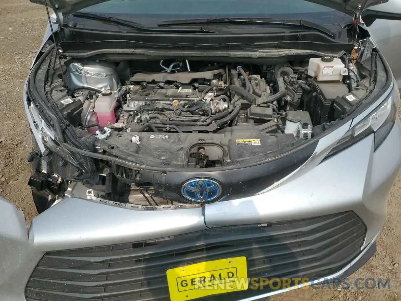 11 Photograph of a damaged car 5TDYRKEC0NS128511 TOYOTA All Models 2022