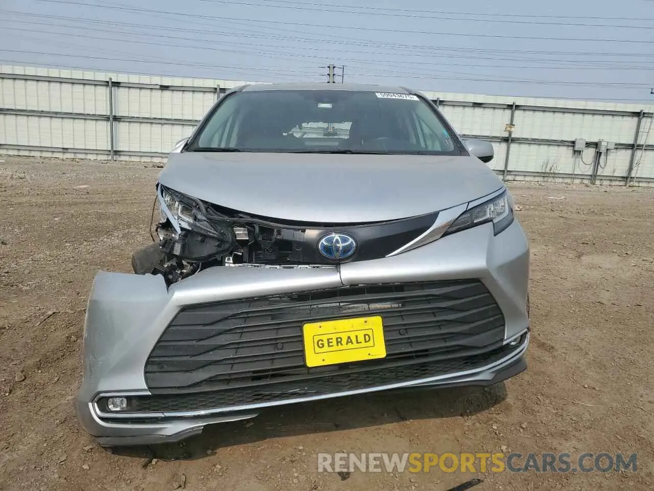 5 Photograph of a damaged car 5TDYRKEC0NS128511 TOYOTA All Models 2022