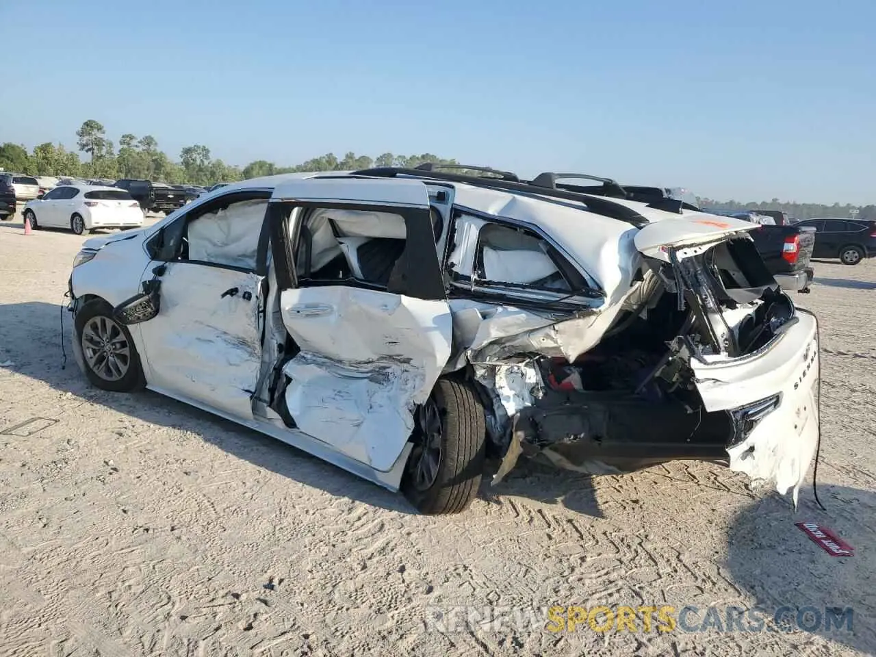 2 Photograph of a damaged car 5TDYRKEC6NS105993 TOYOTA All Models 2022