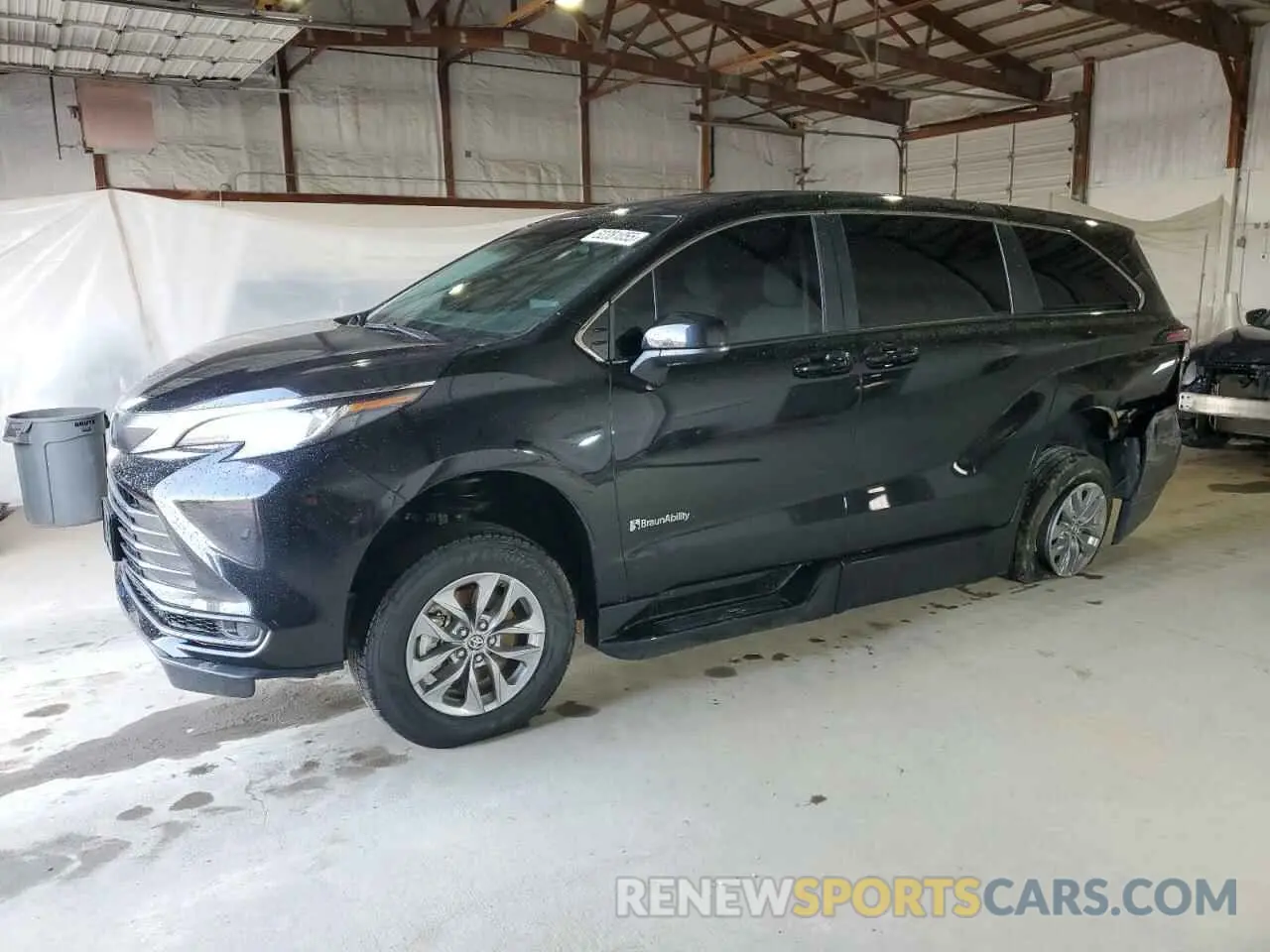 1 Photograph of a damaged car 5TDKRKEC7PS163393 TOYOTA All Models 2023