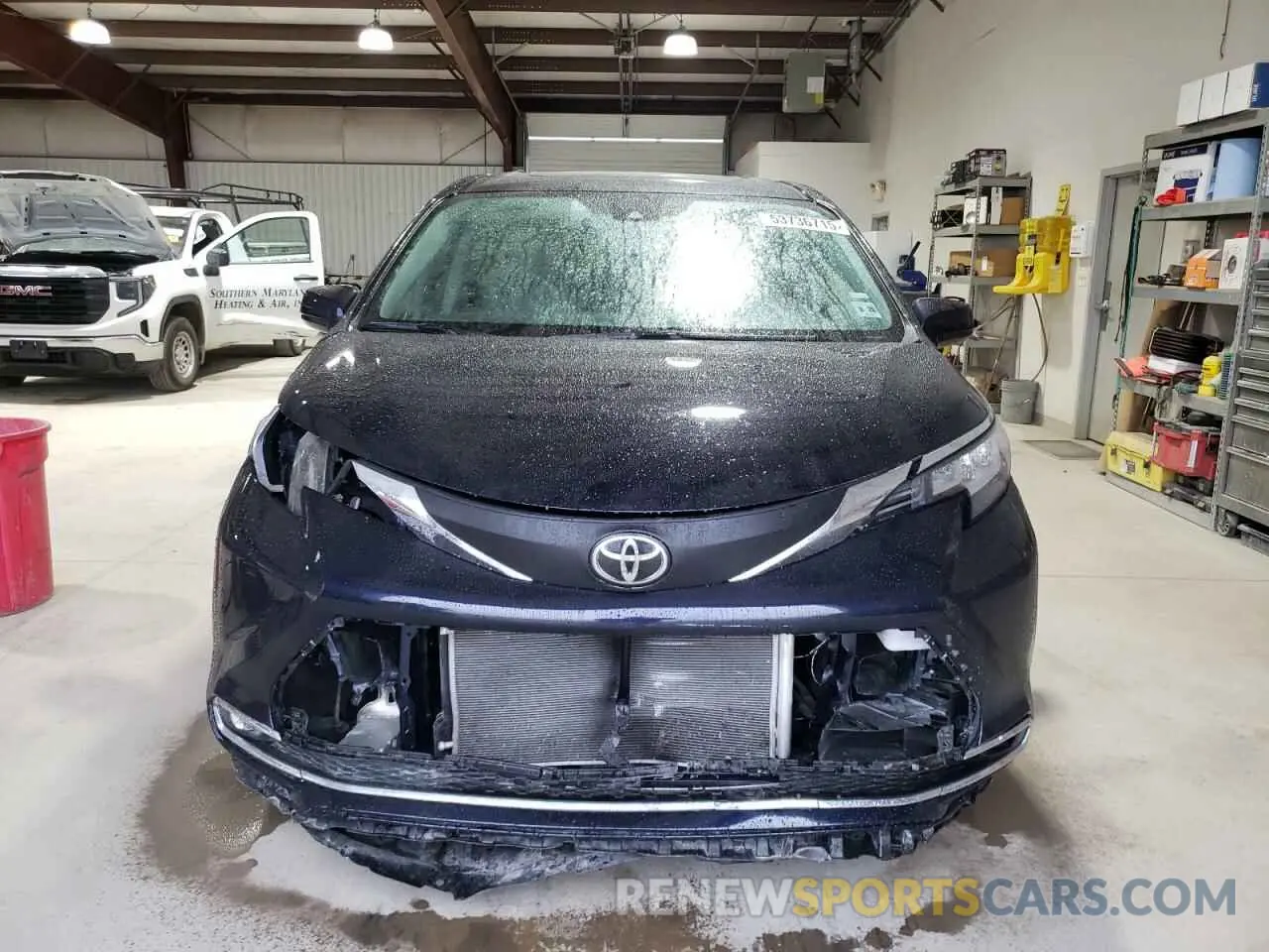 5 Photograph of a damaged car 5TDYRKEC2PS172660 TOYOTA All Models 2023