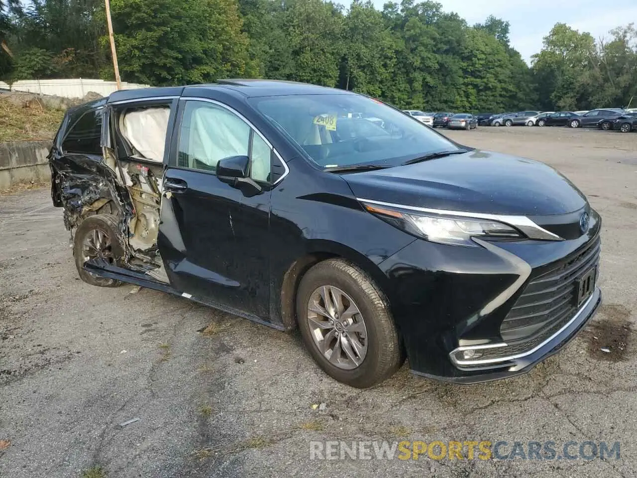 4 Photograph of a damaged car 5TDYRKEC4PS146772 TOYOTA All Models 2023