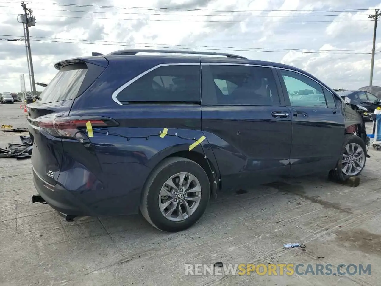 3 Photograph of a damaged car 5TDYRKEC5PS141385 TOYOTA All Models 2023