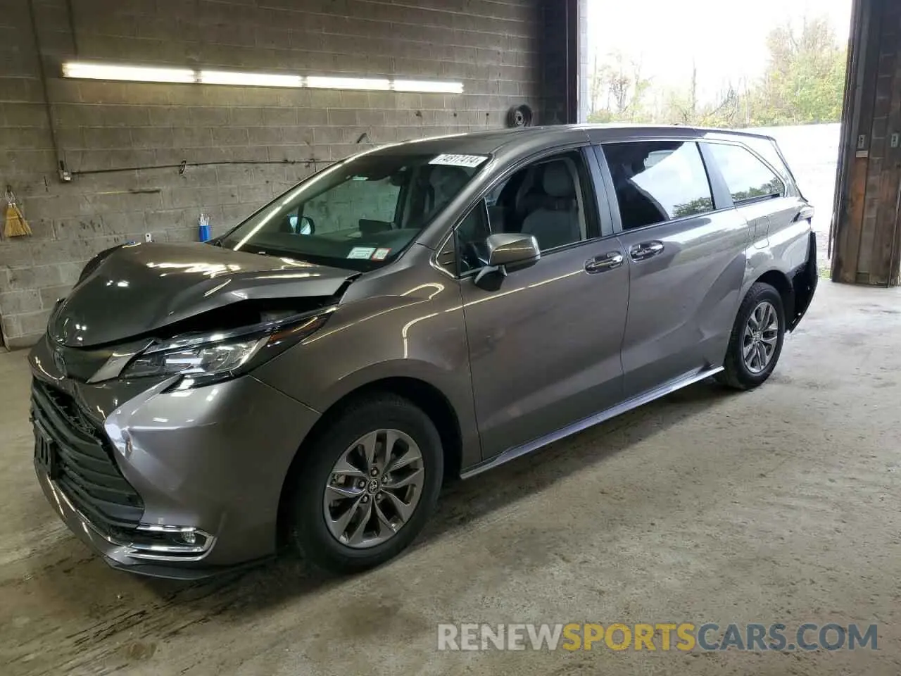 1 Photograph of a damaged car 5TDYRKEC5PS146652 TOYOTA All Models 2023