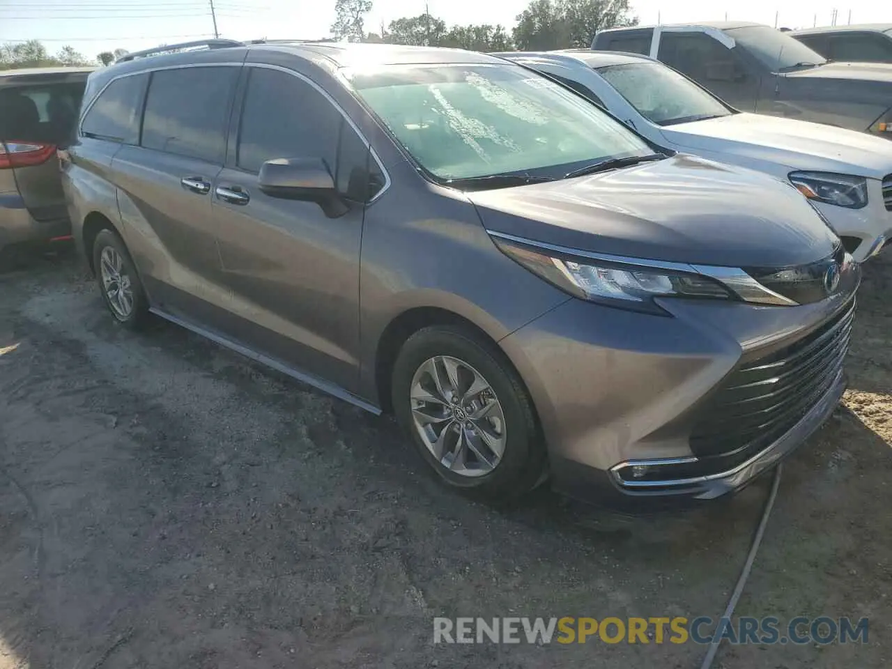 4 Photograph of a damaged car 5TDYRKEC5PS149650 TOYOTA All Models 2023