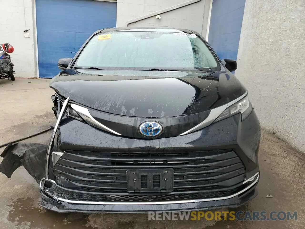 5 Photograph of a damaged car 5TDYRKEC9PS173448 TOYOTA All Models 2023