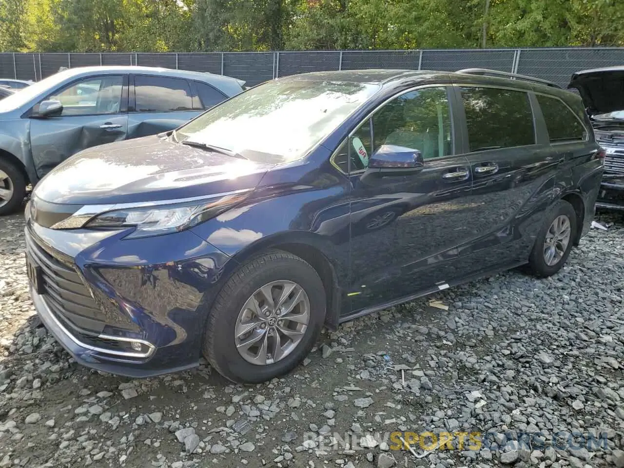1 Photograph of a damaged car 5TDYSKFC9PS074874 TOYOTA All Models 2023