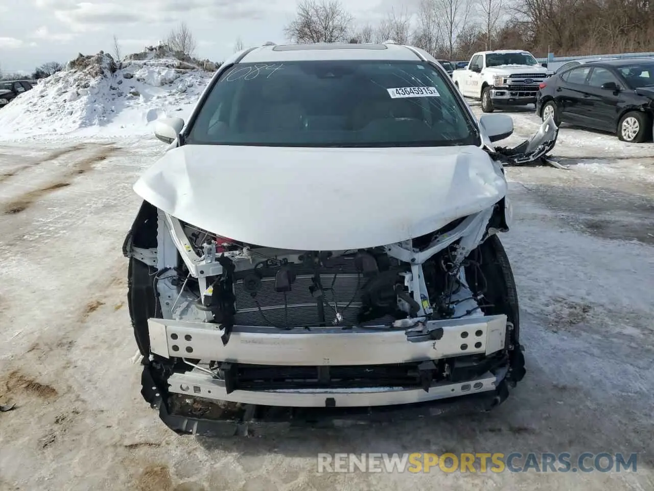 5 Photograph of a damaged car 5TDGSKFC0RS133762 TOYOTA All Models 2024