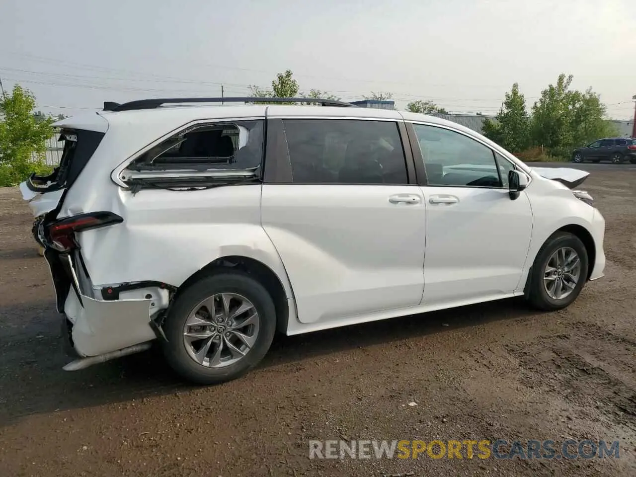 3 Photograph of a damaged car 5TDGSKFCXRS135597 TOYOTA All Models 2024