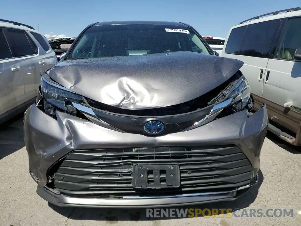5 Photograph of a damaged car 5TDJRKEC3RS214189 TOYOTA All Models 2024