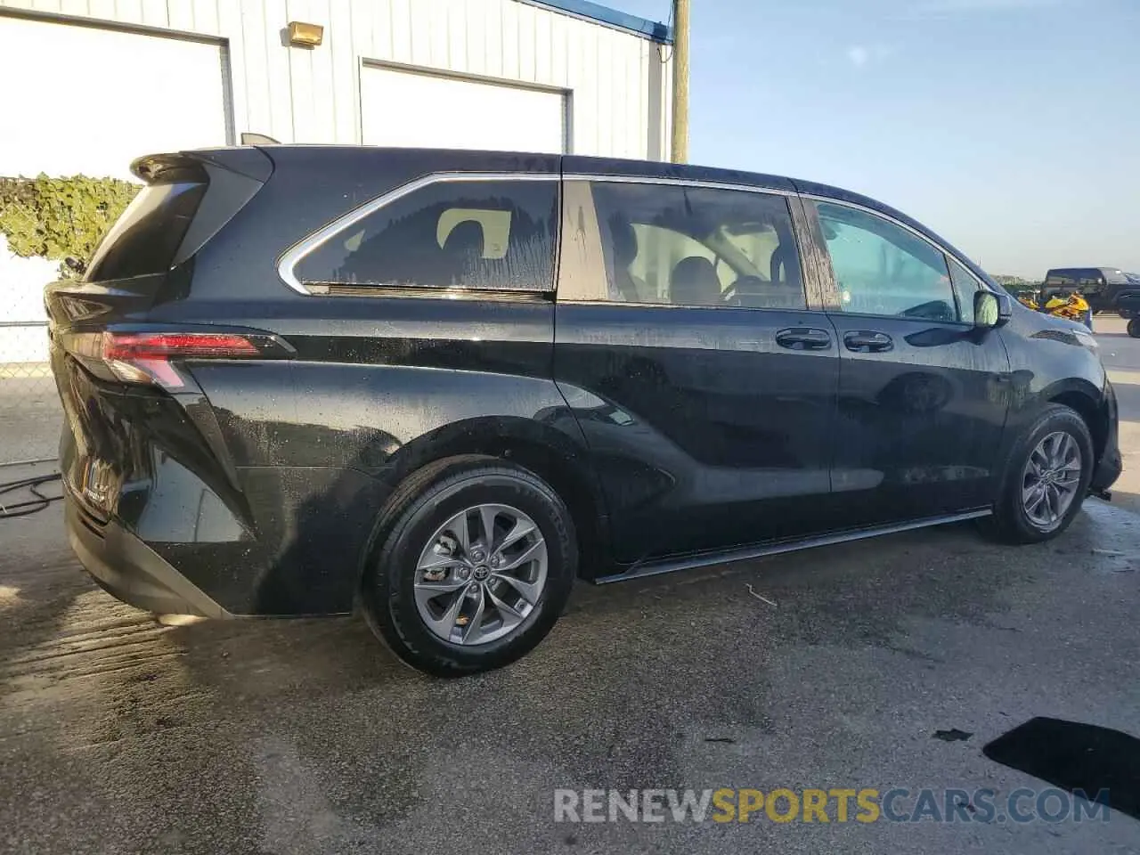 3 Photograph of a damaged car 5TDKRKEC7RS189088 TOYOTA All Models 2024