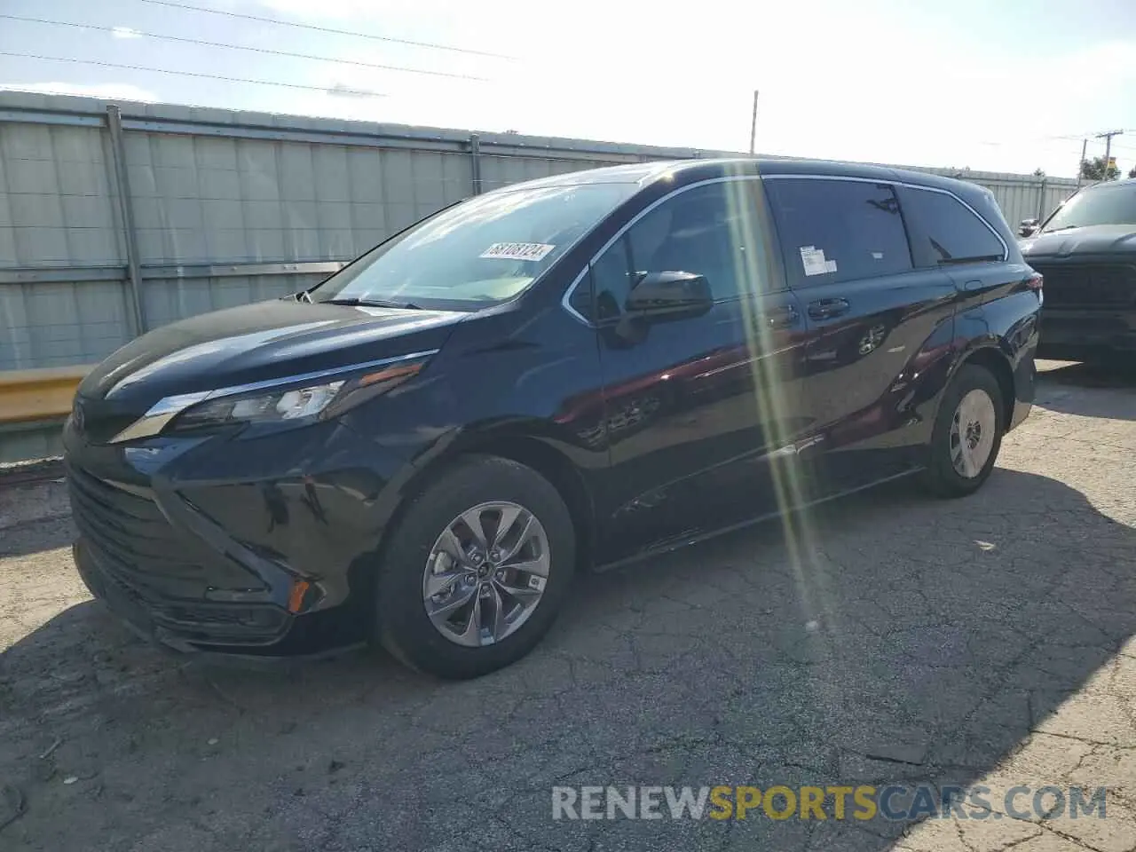 1 Photograph of a damaged car 5TDKRKECXRS200200 TOYOTA All Models 2024